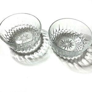 Pair Of Vintage Arcoroc France Diamond Starburst Glass 4” Bowls